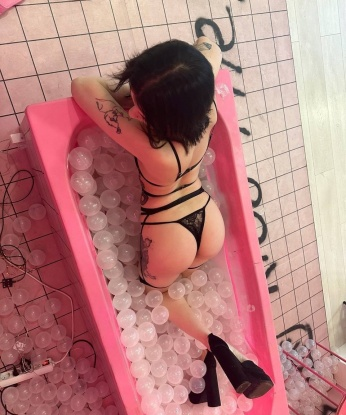 Александра, 26 лет